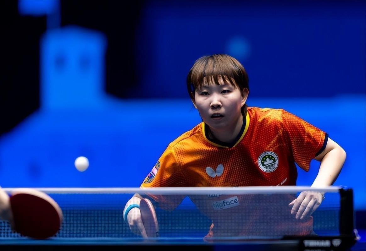 乒乓球上也